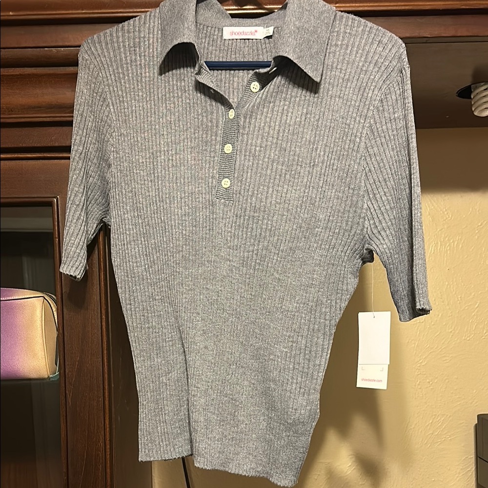 Shoe Dazzle Gray Short Sleeve Polo Top